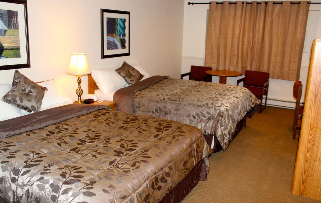 Anchorage Inn Бърлингтън Екстериор снимка